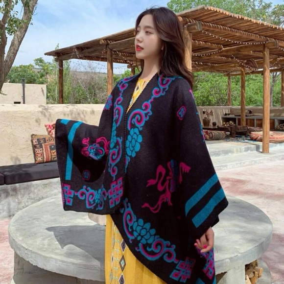 Floral Pattern Shawl , Poncho, purple, pink and black - Picture 8 of 14